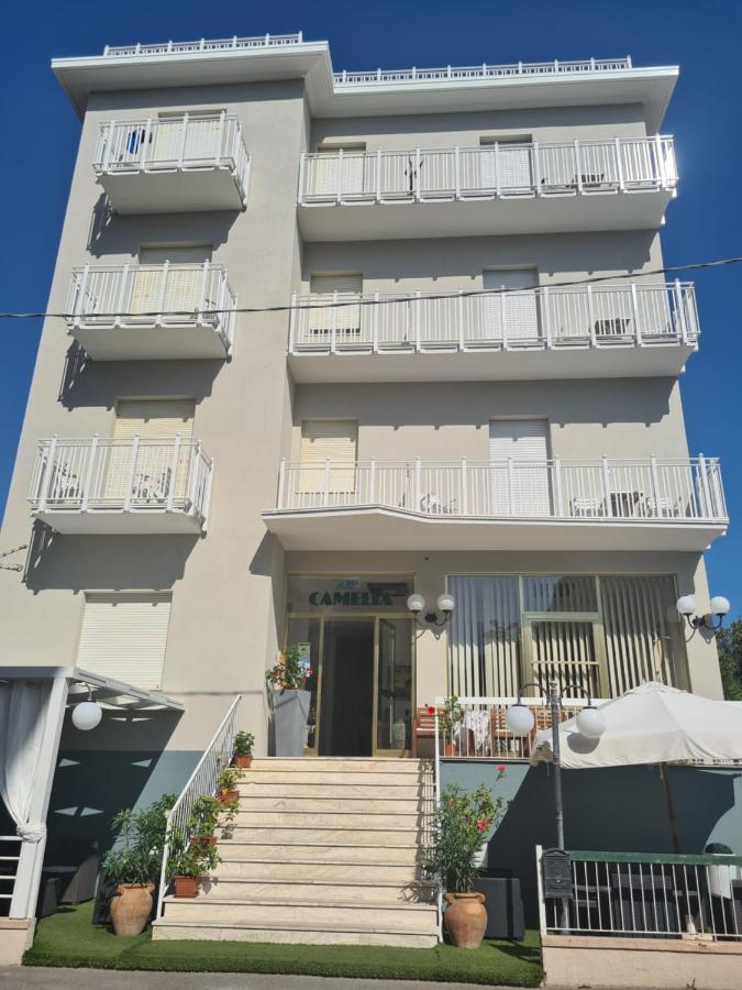 Hotel Camelia Римини Экстерьер фото